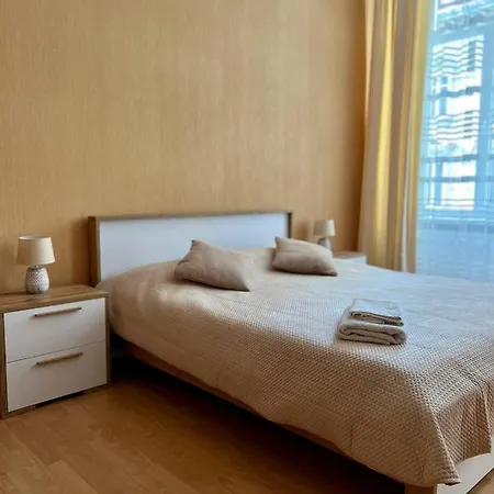 On Hnatiuka With Parking