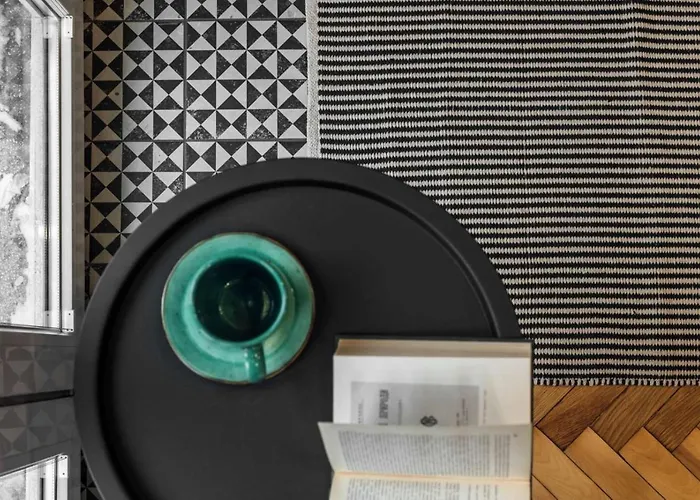 On Hnatiuka With Parking Apartament Lwów