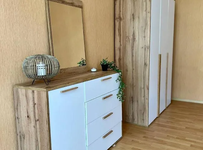 On Hnatiuka With Parking